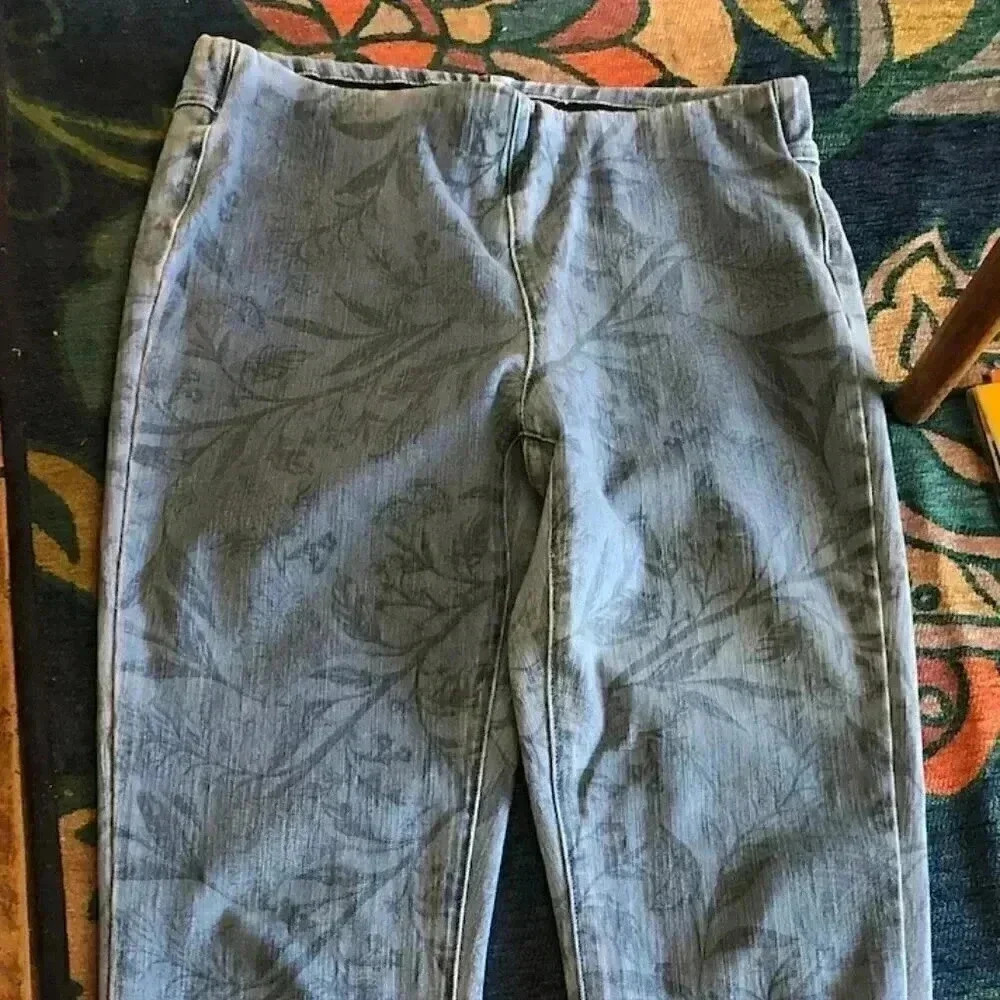 Soft Surroundings Jeans Floral Light Blue Size M